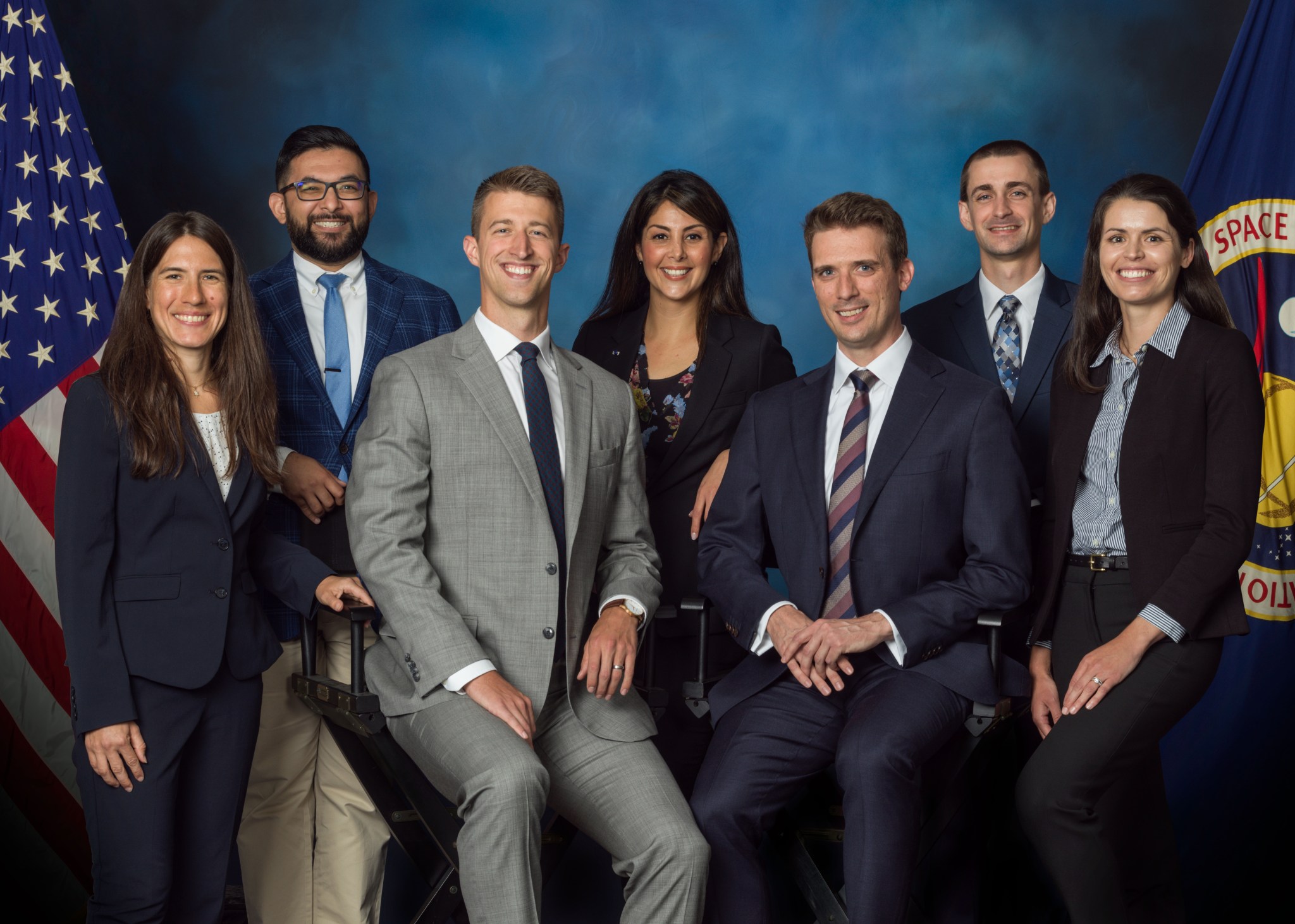 A photo of NASA’s 2022 class of flight directors who will oversee operations of the International Space Station, commercial crew, and Artemis missions to the Moon. 