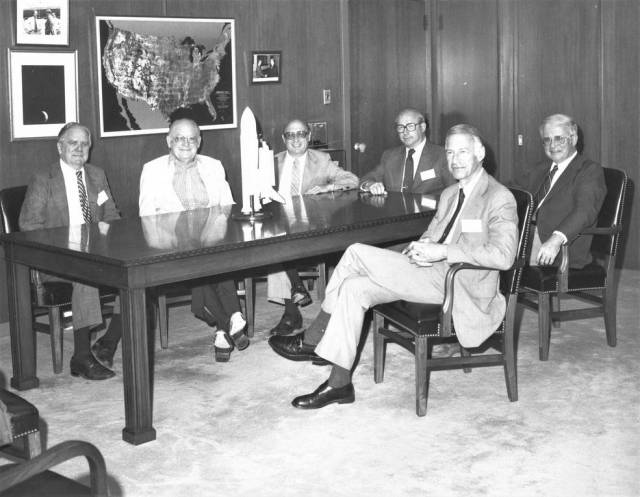 former_nasa_administrators_meet_in_washington_dc_jun_3_1980