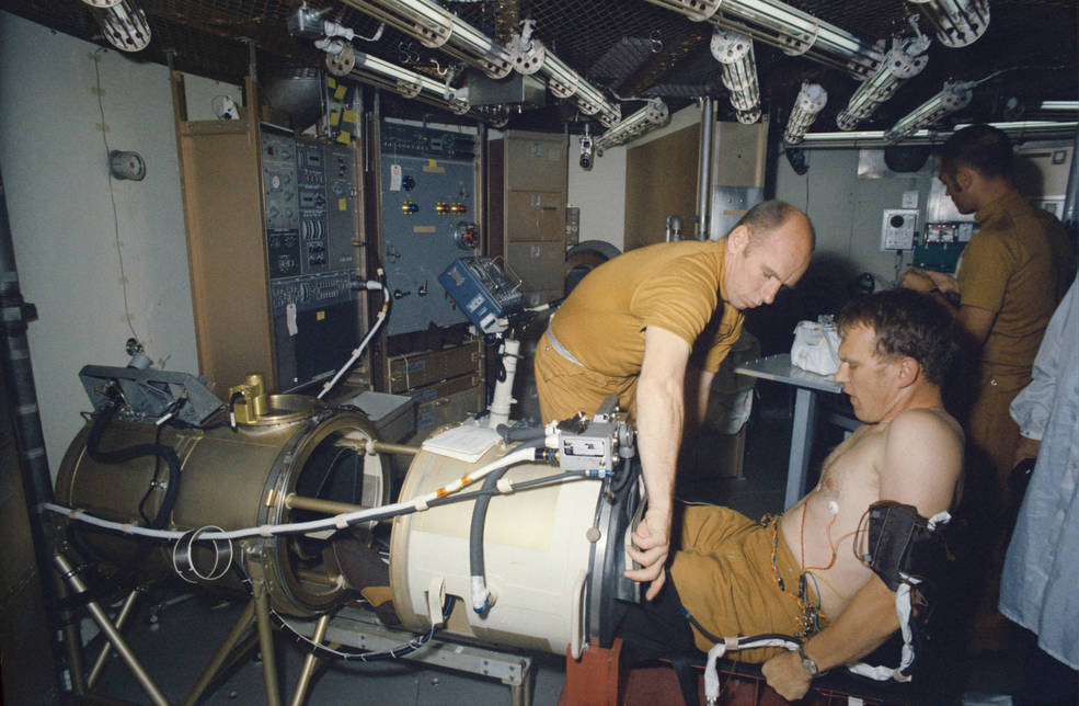 smeat_begins_6_chamber_training_jun_15_1972