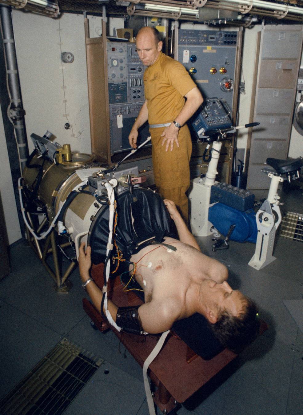 smeat_begins_9_chamber_training_jun_15_1972