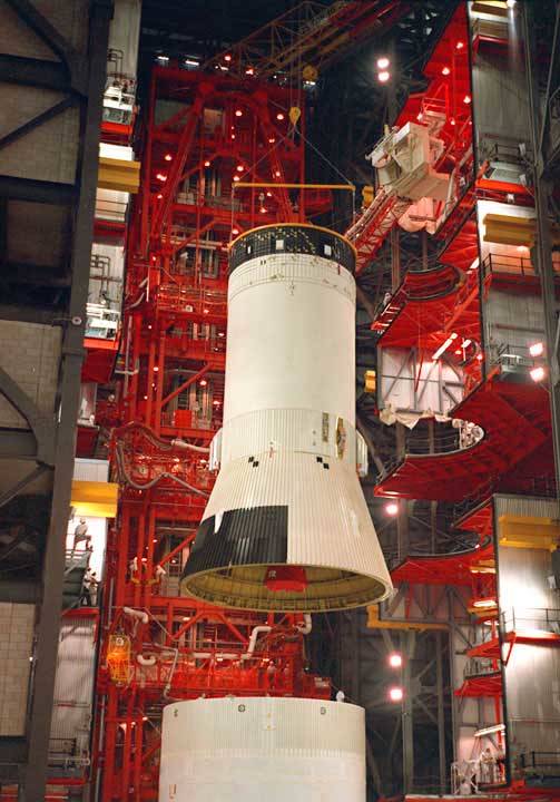 apollo_4_rollout_s-ivb_stacking_jun_19_1967