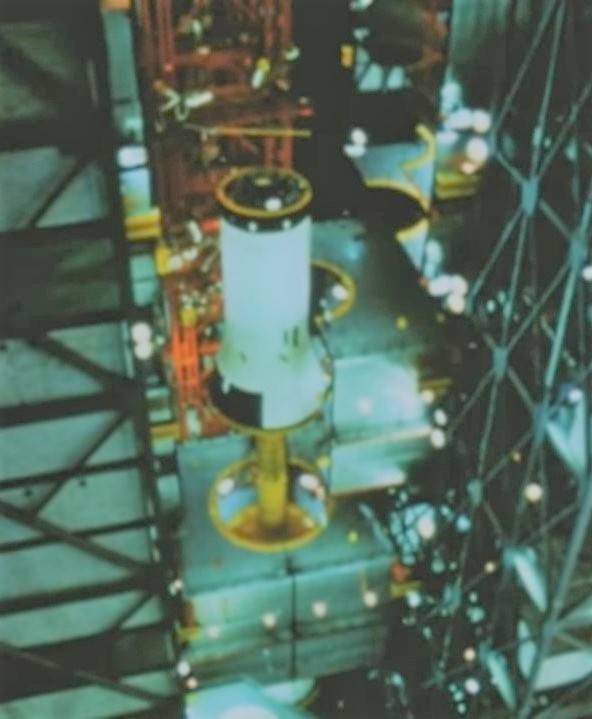 s-ii_spacer_and_s-ivb_stacked_in_vab_nov_1_1966
