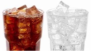 Picture of cup with soda and cup with ice