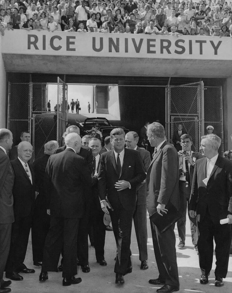 jfk_enters_rice_stadium_sep_12_1962