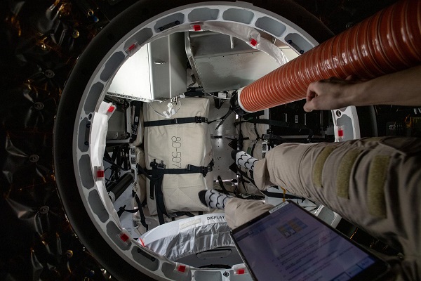 image of the hatch opening to the Dragon capsule