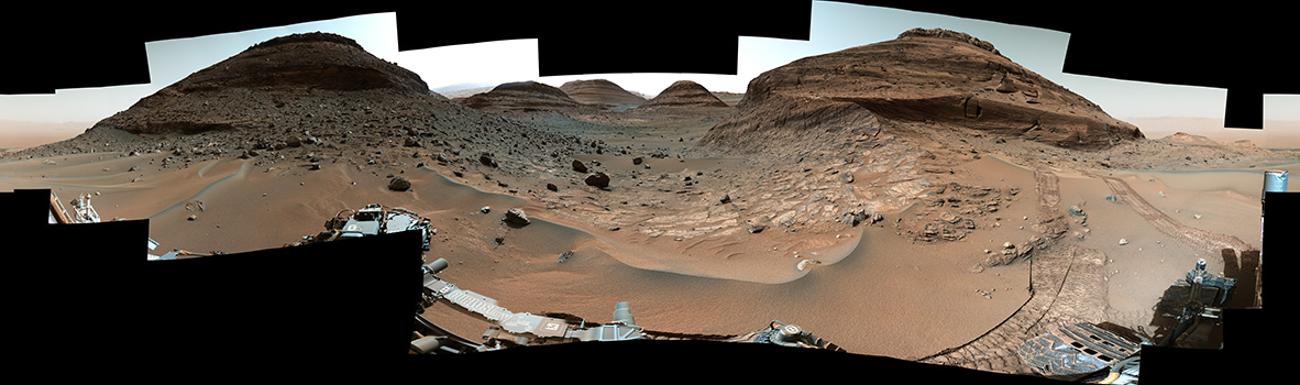 NASA’s Curiosity Mars rover used its Mast Camera, or Mastcam, to capture this panorama
