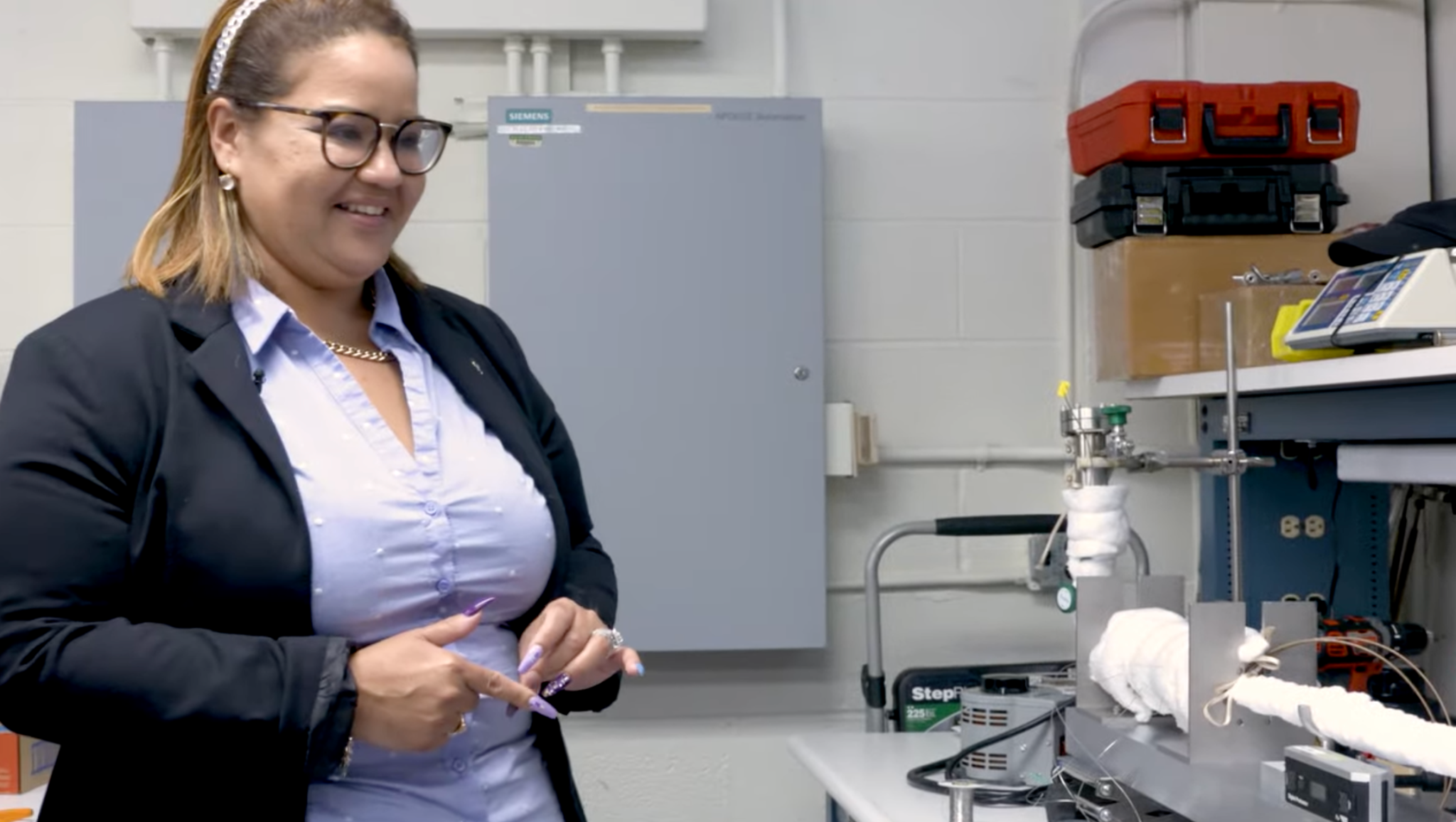 Dionne Hernandez-Lugo show off her NASA lab.