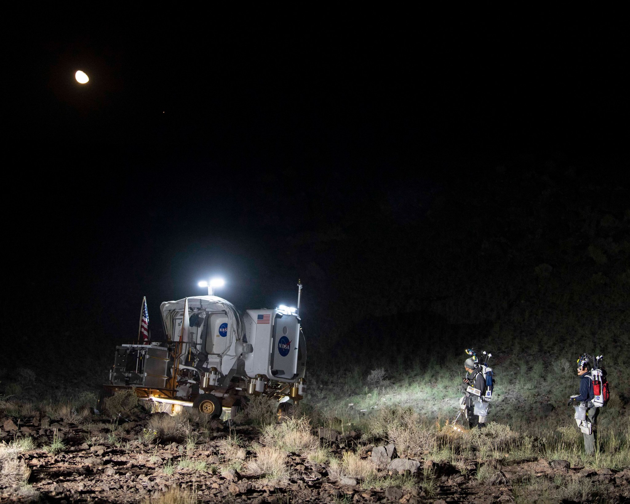 NASA and JAXA teams conducting Artemis field tests in Arizona with astronauts, engineers and scientists to practice in a simulated lunar surface environment.