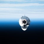 SpaceX Dragon Endurance and the Earth's horizon