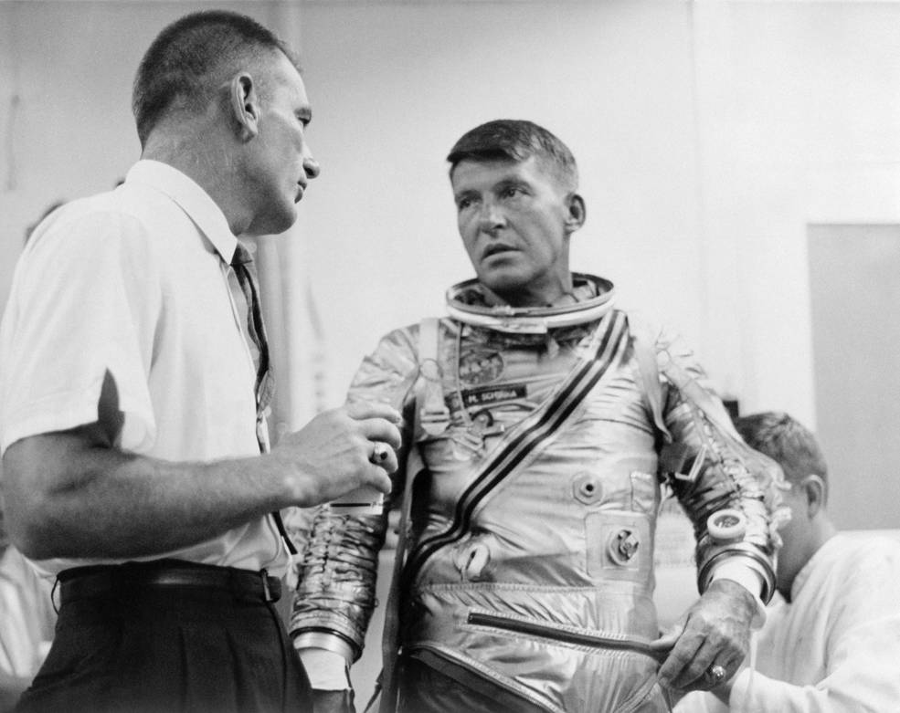 schirra_suited_up_for_launch_w_slayton