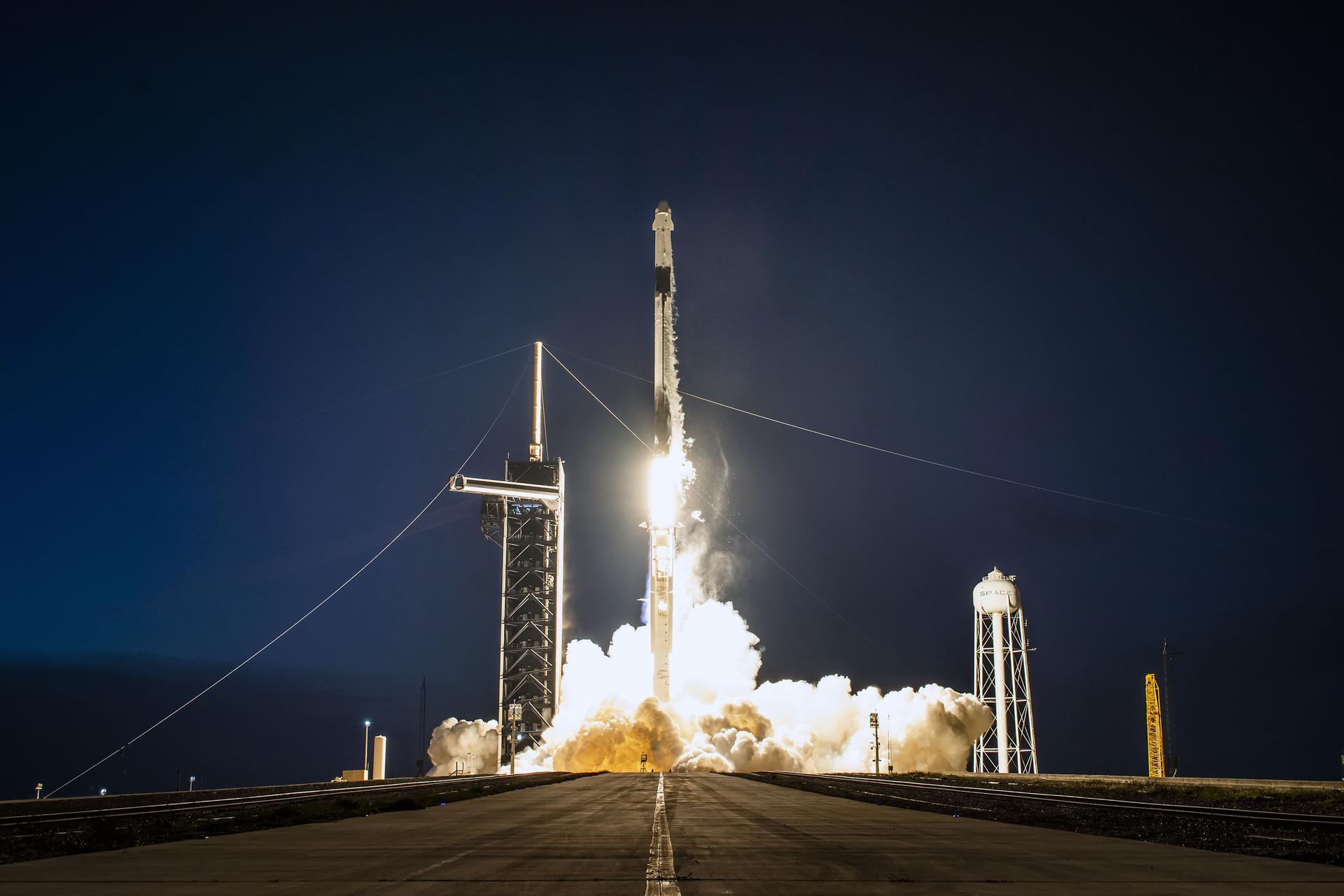 The SpaceX Falcon 9 rocket carrying the Dragon capsule lifts off from Launch Complex 39A at NASA’s Kennedy Space Center in Florida July 14, 2022, on the company’s 25th Commercial Resupply Services mission for the agency to the space station.
