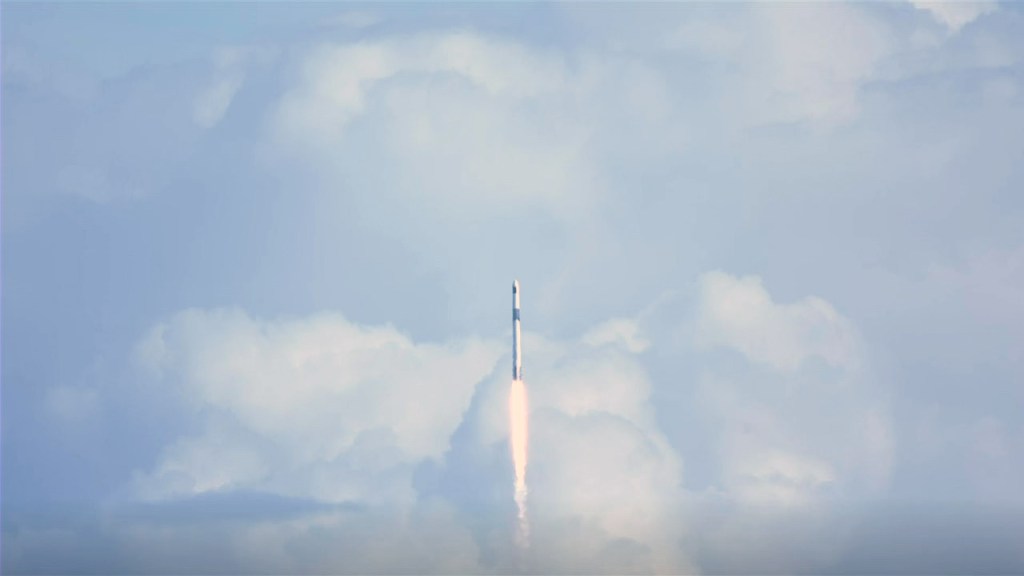 
			Dragon to Rendezvous with Space Station Nov. 27 - NASA			