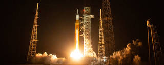 NASA’s Space Launch System rocket carrying the Orion spacecraft launches on the Artemis I flight test, Wednesday, Nov. 16, 2022, from Launch Complex 39B at NASA’s Kennedy Space Center in Florida. 