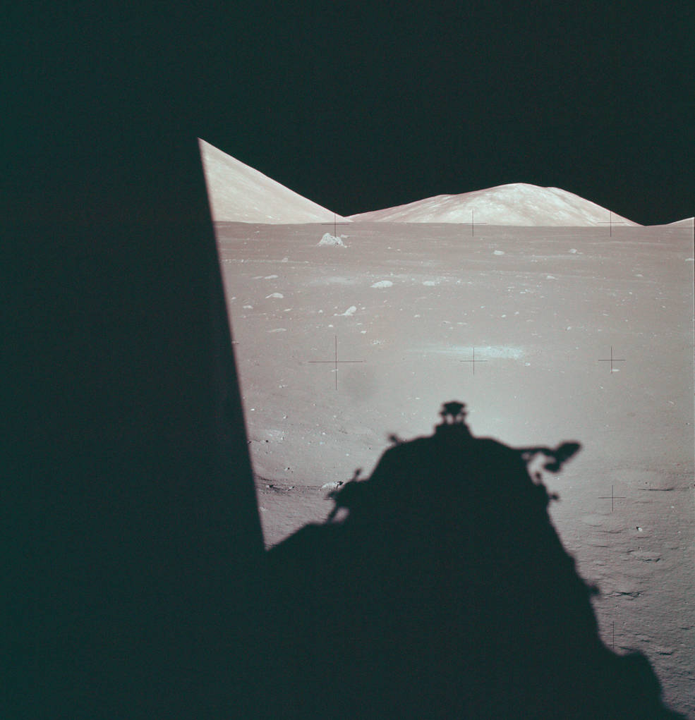 apollo_17_moon_landing_postlanding_pan_lmp_window_1