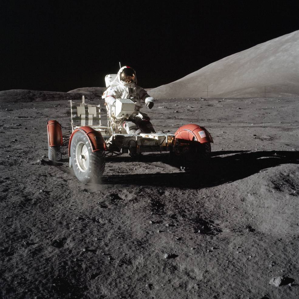 apollo_17_moon_landing_eva1_cernan_test_driving_lrv