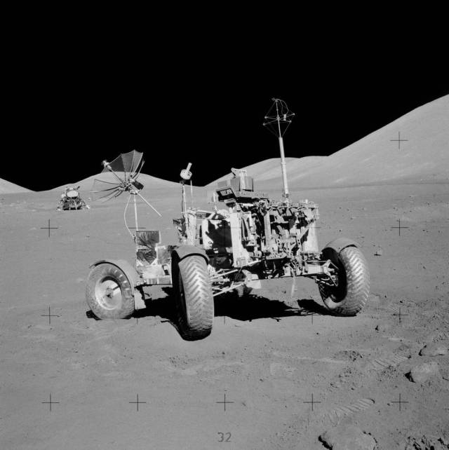 apollo_17_moon_landing_eva3_closeout_rover_parked_at_vip_site
