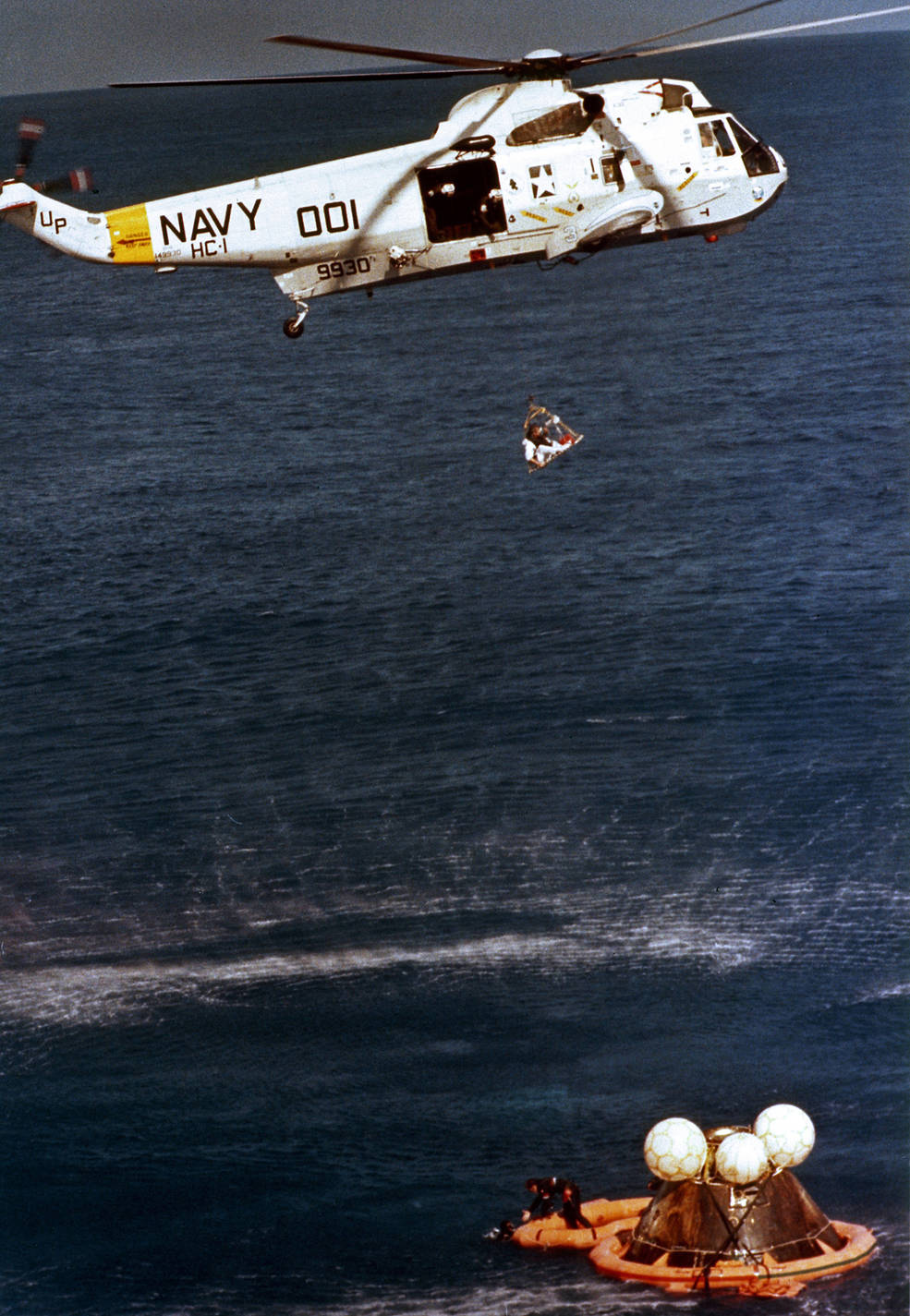 apollo_17_splashdown