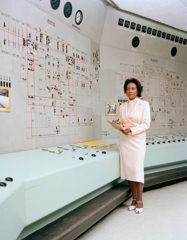 Portrait of Annie Easley at work in 1981 in the Engine Research Building's Central Control Room at Glenn Research Center