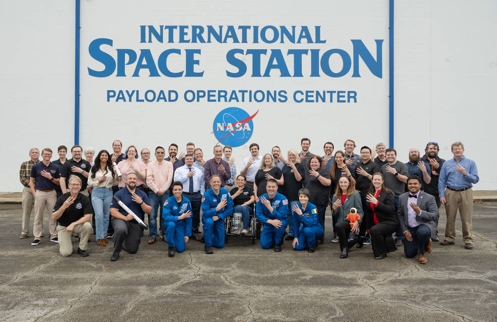 SpaceX Crew-4 astronauts took time during their visit to take a photo with the commercial crew support team at NASA’s Marshall Space Flight Center. 