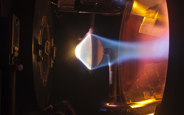 element being tested inside the arcjet