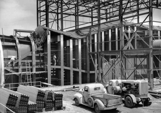Construction of Unitary Plan Wind Tunnel