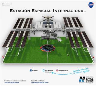 Illustration of the International Space Station over a soccer field with the words Estación Espacial Internacional