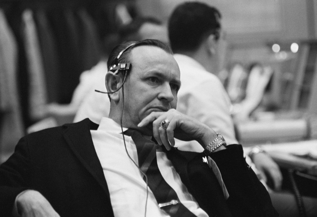 Chris Kraft in the Mission Control Center during the Apollo 201 Mission, the first uncrewed suborbital spaceflight test of the Command/Service Module.
