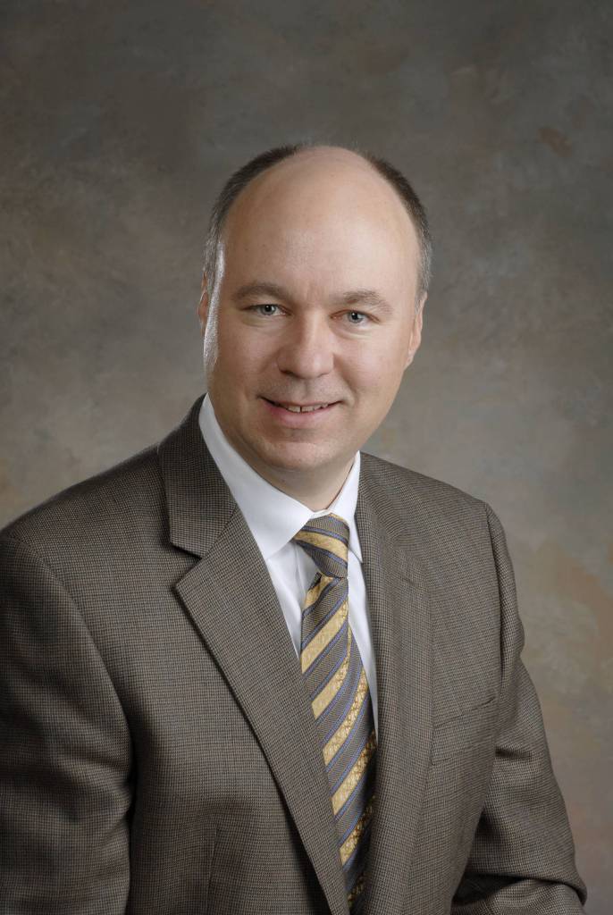 Rensselaer Polytechnic Institute Alum Joseph Matus Awarded for Work on Flight Hardware for Orion’s First Flight Test