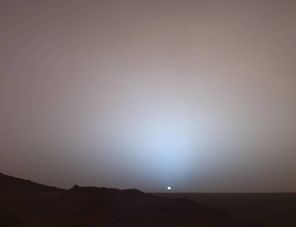 Spirit Captures a Sunset on Mars