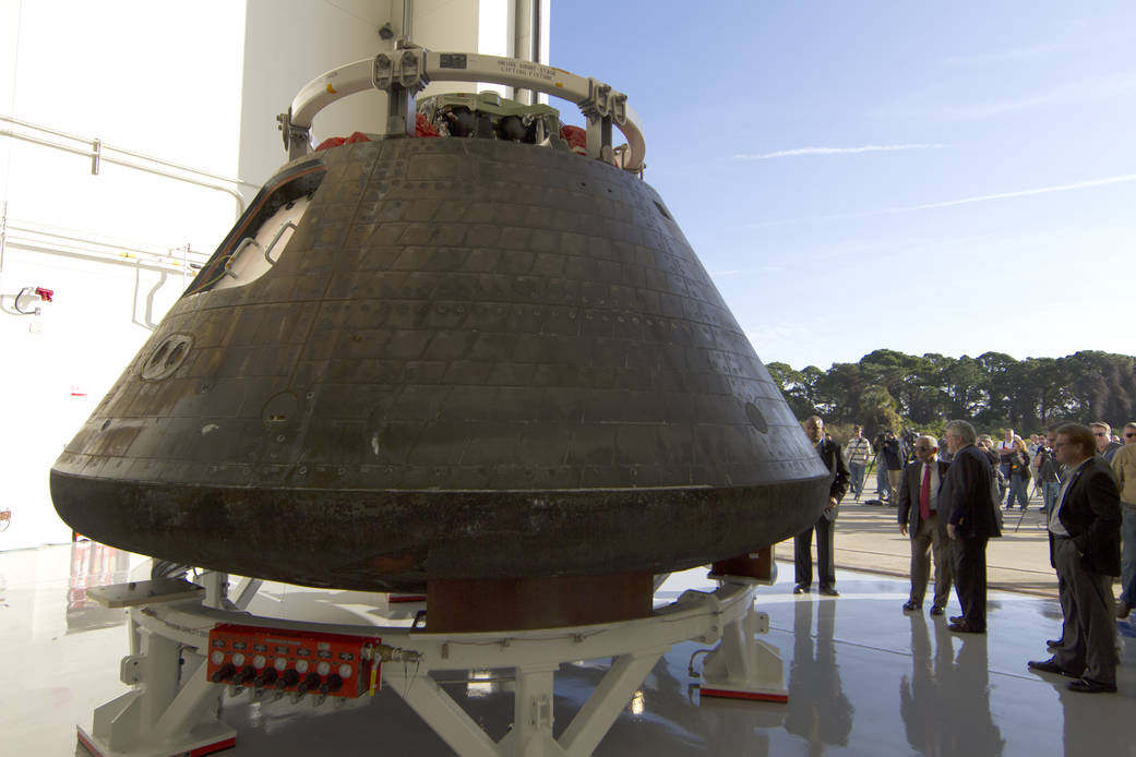 NASA Administrator Charles Bolden, third from right, looked over the agency's Orion spacecraft on the morning of Jan. 6, 2015.