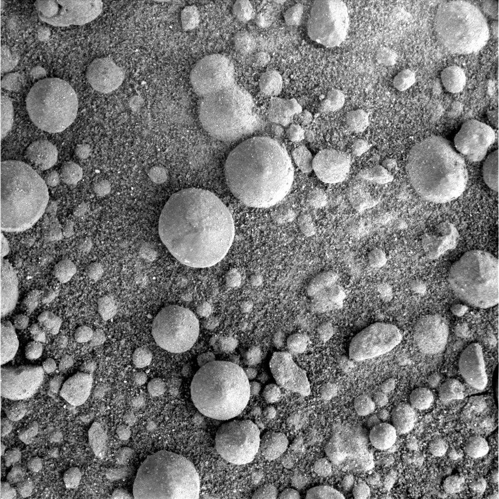 NASA - Big Spherules near Victoria