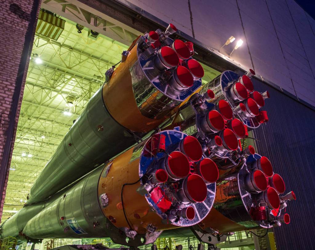 Expedition 43 Soyuz Rolls Out for Launch