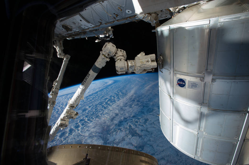 Canadarm2