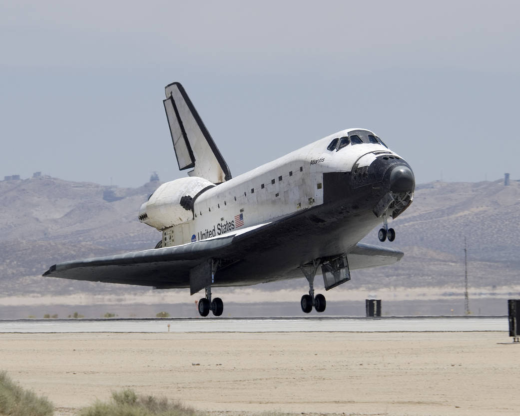 Homecoming for STS-117