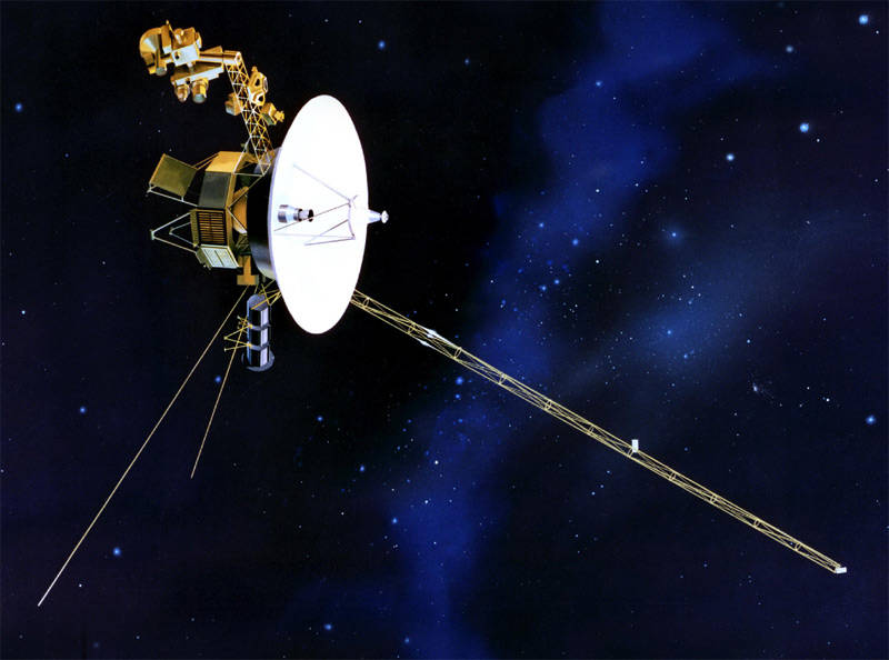 August /September 1977 - Voyager 1