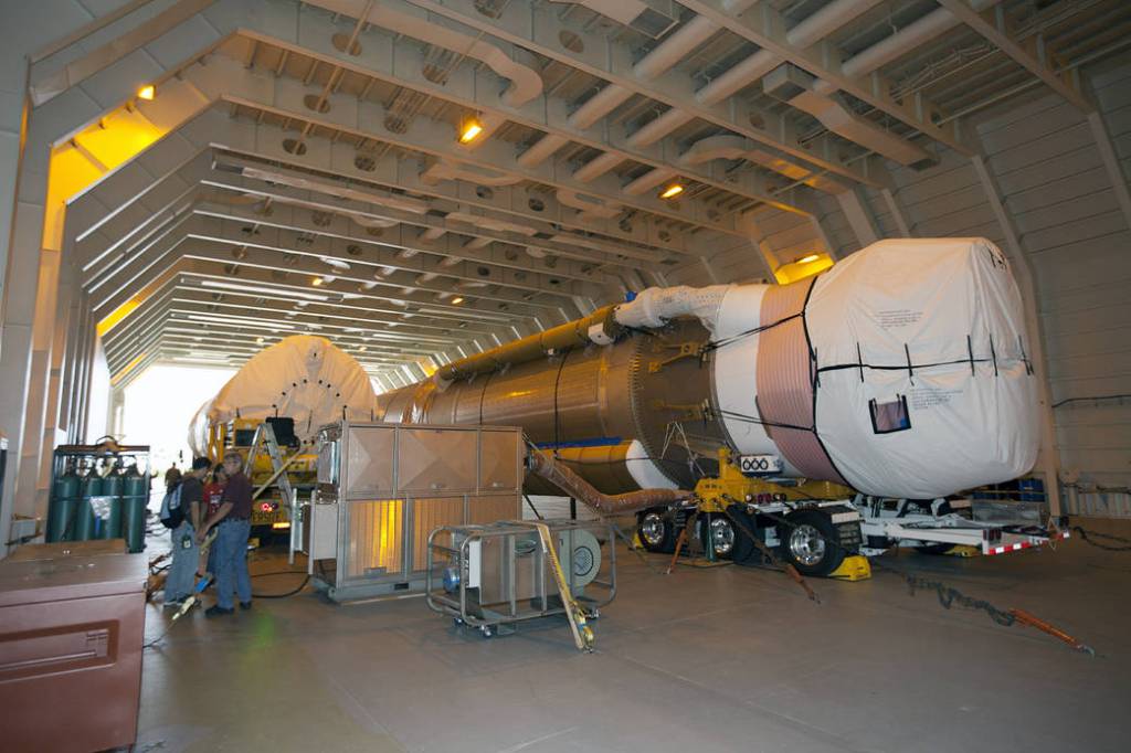 Atlas Arrives for TDRS-L Mission