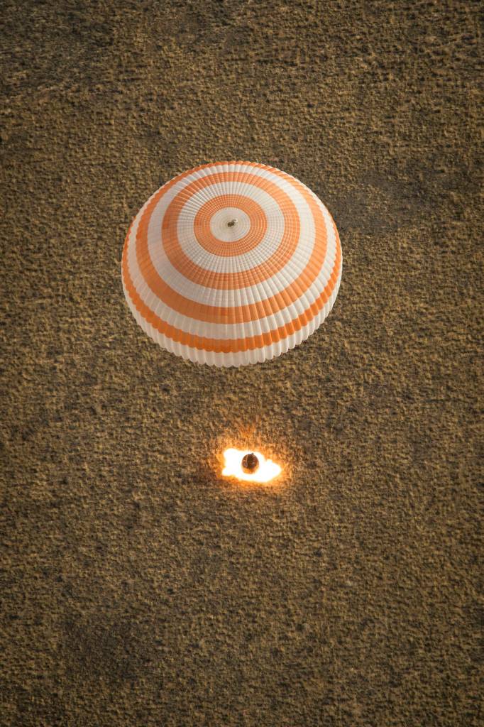 Expedition 36 Soyuz Landing