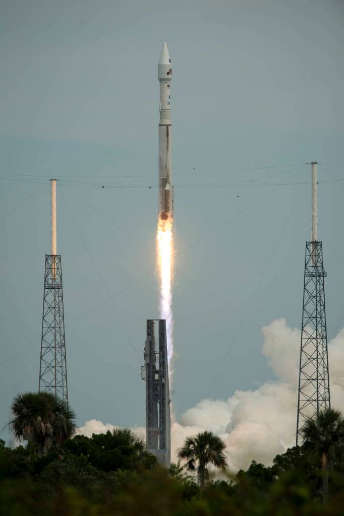 MAVEN Spacecraft Launches to Mars