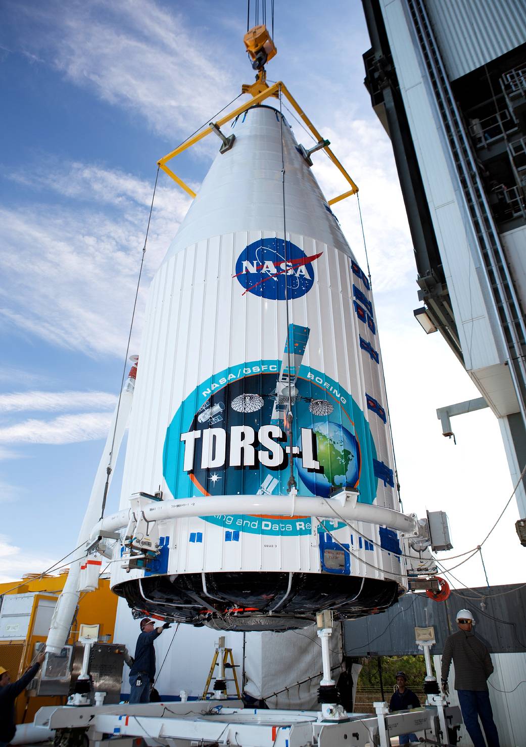 TDRS-L Lifted at Launch Complex 41