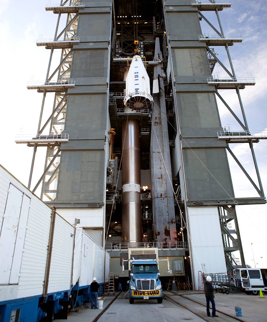 TDRS-L Joins Atlas V at Vertical Integration Facility