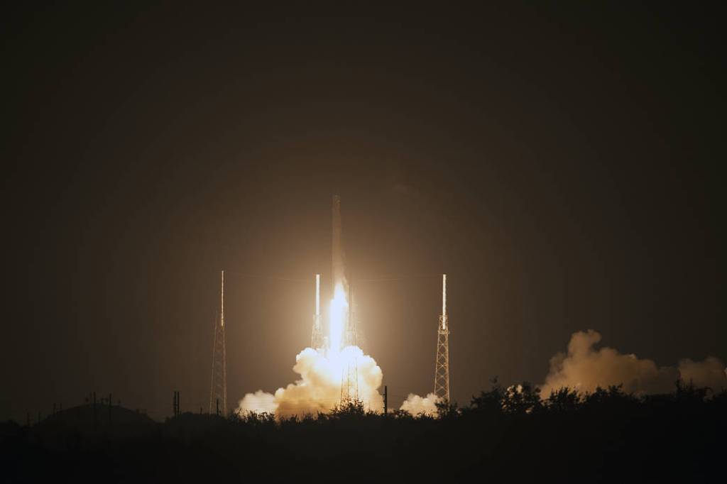 Liftoff of SpaceX CRS-4