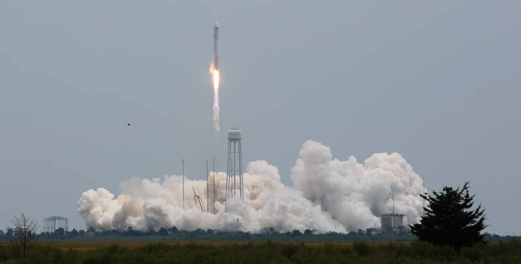 Orbital Sciences' Antares Launches Cargo to Station