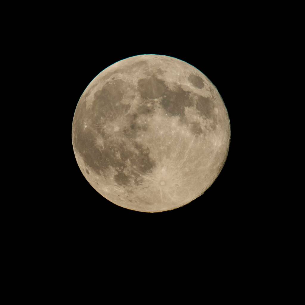 NASA Sees the Supermoon From Washington