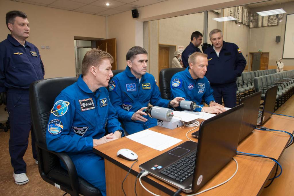 Expedition 46-47 Crew Members