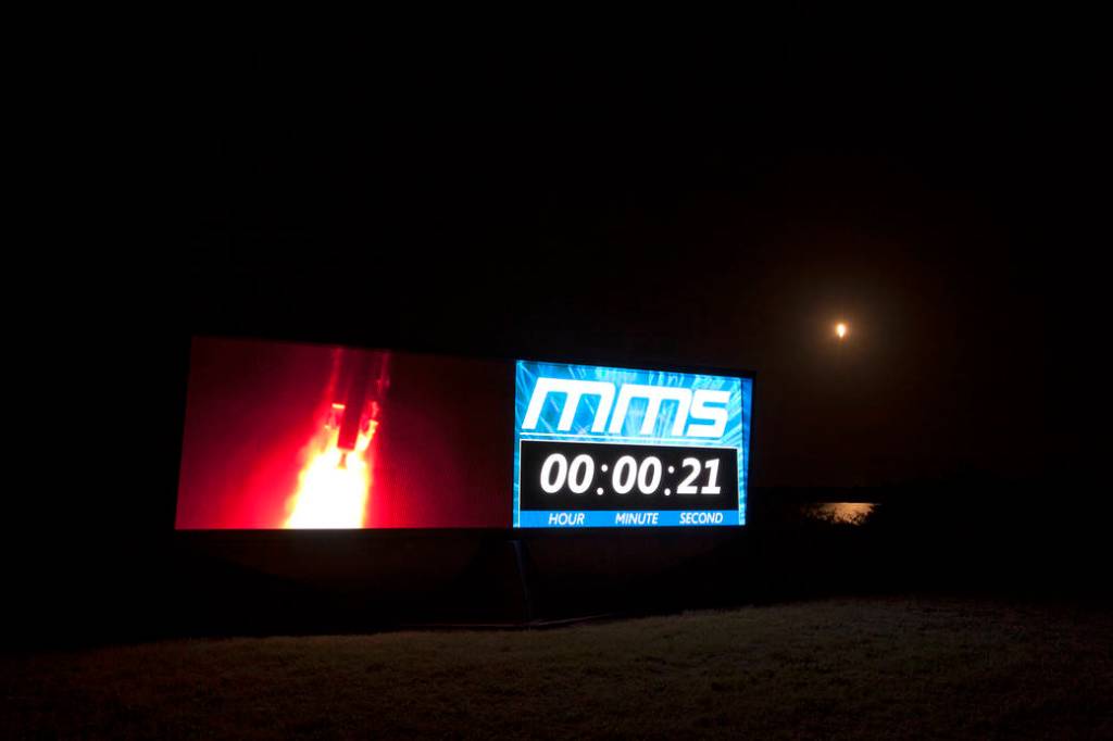 Atlas V Launch Vehicle Takes Flight