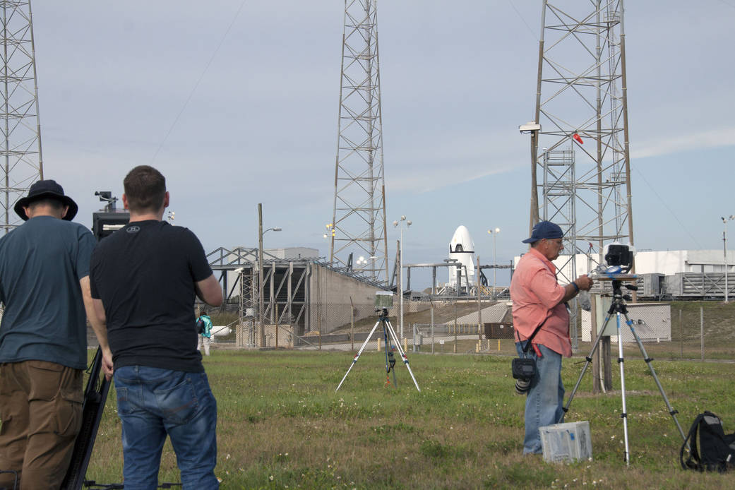 Photojournalists Set Cameras for Dragon Pad Abort Test
