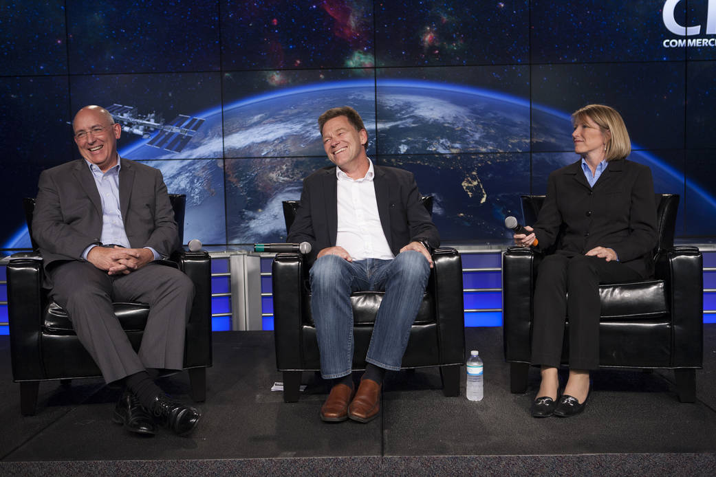 SpaceX CRS-7 Prelaunch News Conference