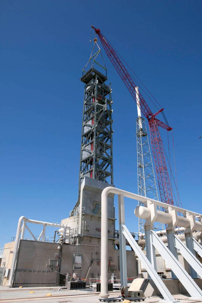 Roof Moved Into Place Atop Crew Access Tower