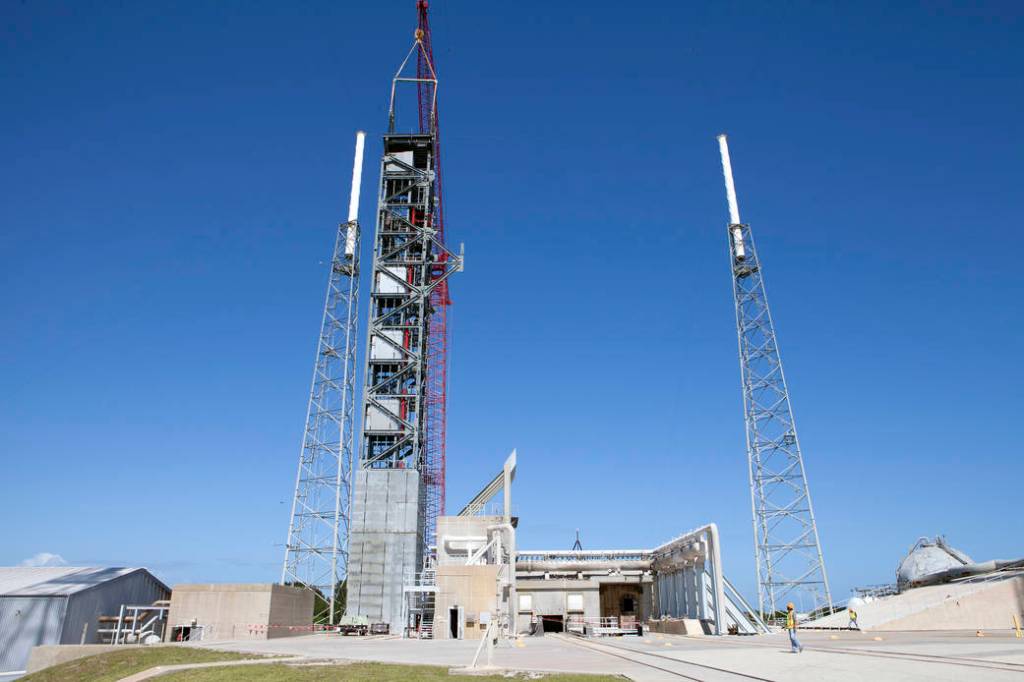 Crew Access Tower Gets Roof