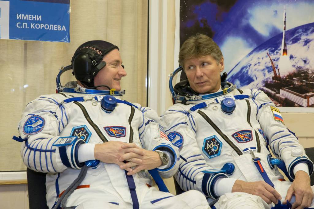 Astronaut Scott Kelly and Cosmonaut Gennady Padalka